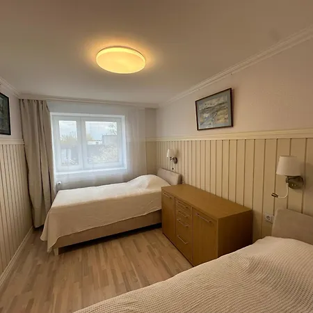 Stylish & Bright Artpartment- Family -friendly Hapsal