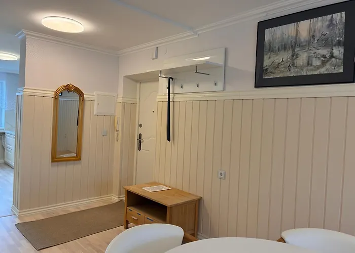 Stylish & Bright Artpartment- Family -friendly Lejlighed Haapsalu